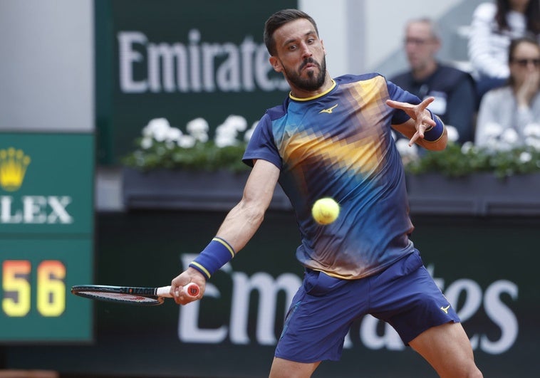 Todas las estadísticas del partido entre Alcaraz y Dzumhur