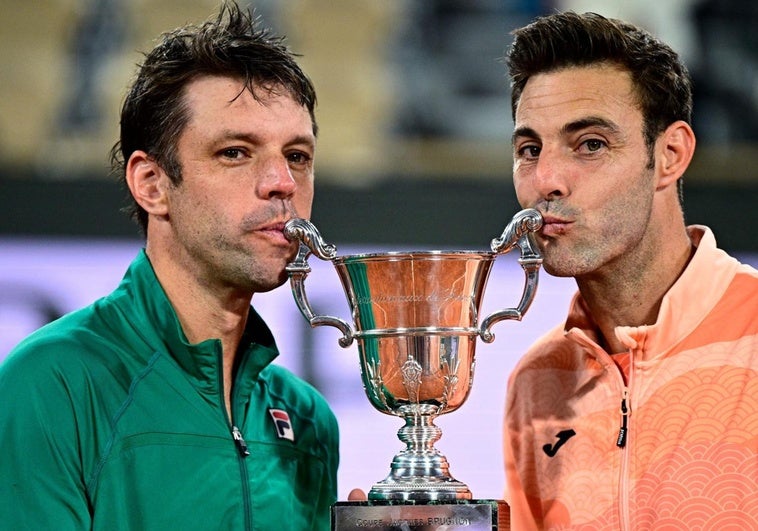 Marcel Granollers se corona por fin a lo grande: campeón de Roland Garros con Zeballos