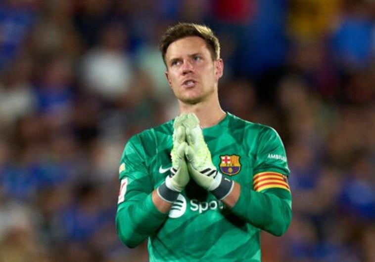 Ter Stegen se operará la espalda y será baja tres meses en el Barça