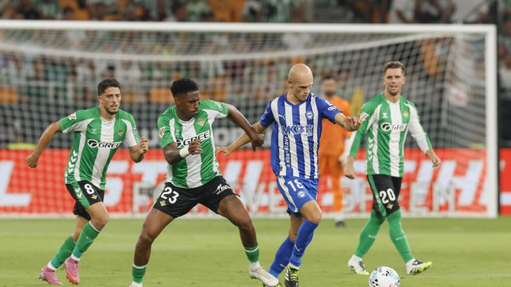 Junior Firpo sufre una lesión en el isquiotibial derecho