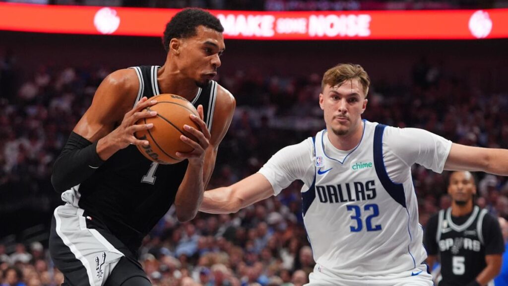 Un Wembanyama temible humilla al sucesor de Doncic, Cooper Flagg