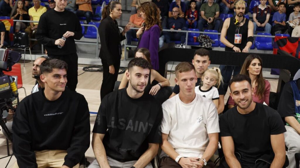 Eric, Olmo, Joan Garcia y Gerard Martín arropan al Barça ante el Zalgiris Kaunas