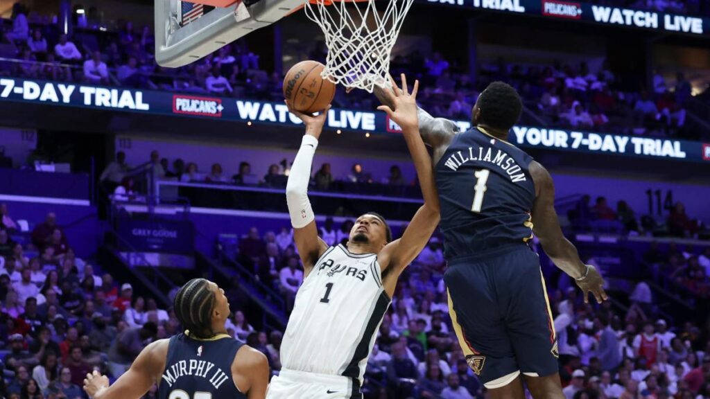 Zion Williamson no logra frenar a Victor Wembanyama y se vuelve a lucir en otra noche mágica