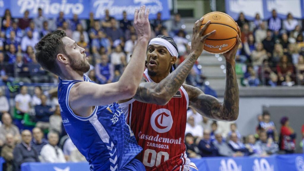 89-102: Devin Robinson guía al Casademont Zaragoza al triunfo en Burgos