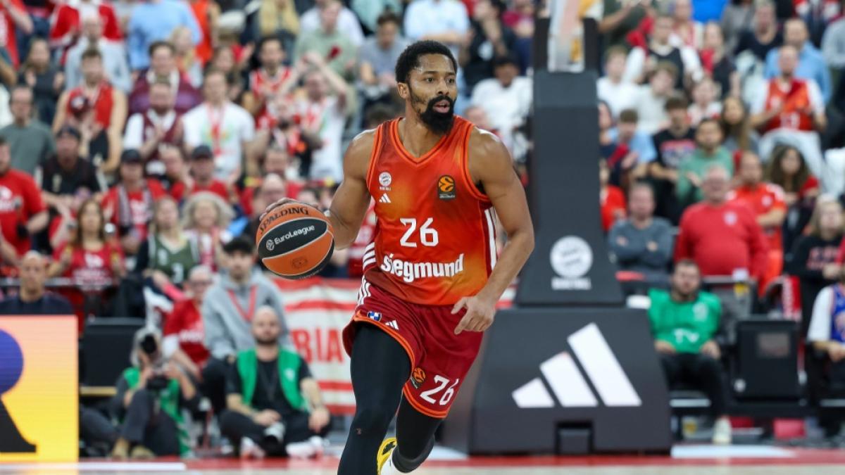 Discreto debut europeo del ex NBA Spencer Dinwiddie