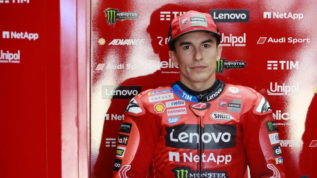 Ángel Charte, director médico de MotoGP: "El brazo de Marc Márquez está muy machacado, no es ninguna tontería y sí, le encontraron un tornillo doblado seguramente antiguo"