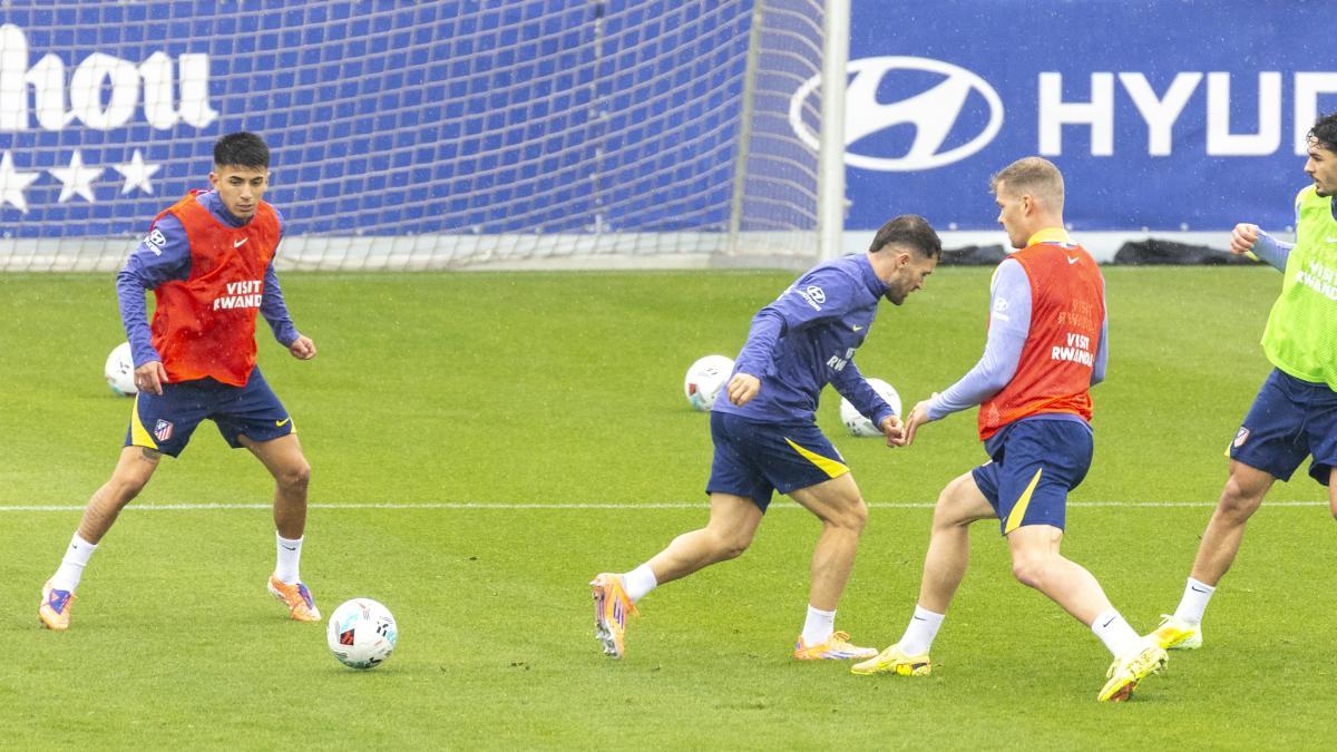 El Atlético ya mira al Levante pendiente de varios jugadores