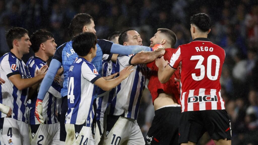 Tangana final entre la Real Sociedad y el Athletic en Anoeta