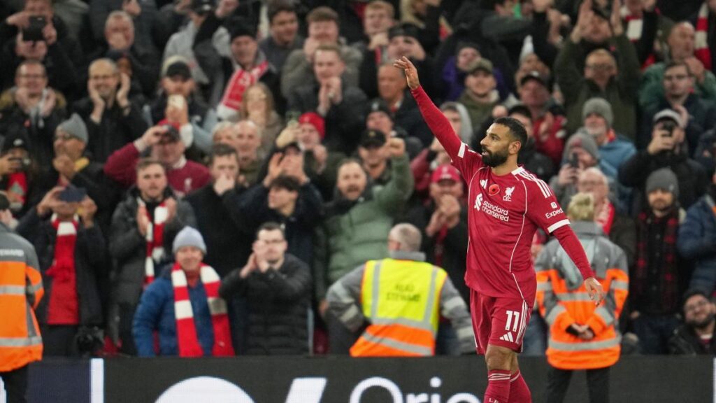 ¡Vaya regalo del Dibu Martínez! Y Salah iguala a Rooney