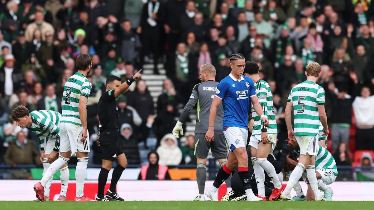 ¡Escalofriante entrada en el Derbi de Glasgow!
