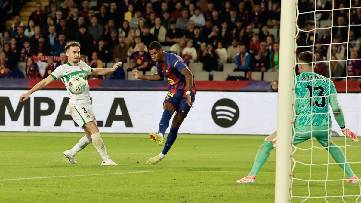 "Rashford puede tirar bien las faltas que al Barça le caigan 5 o 6 metros fuera del área"