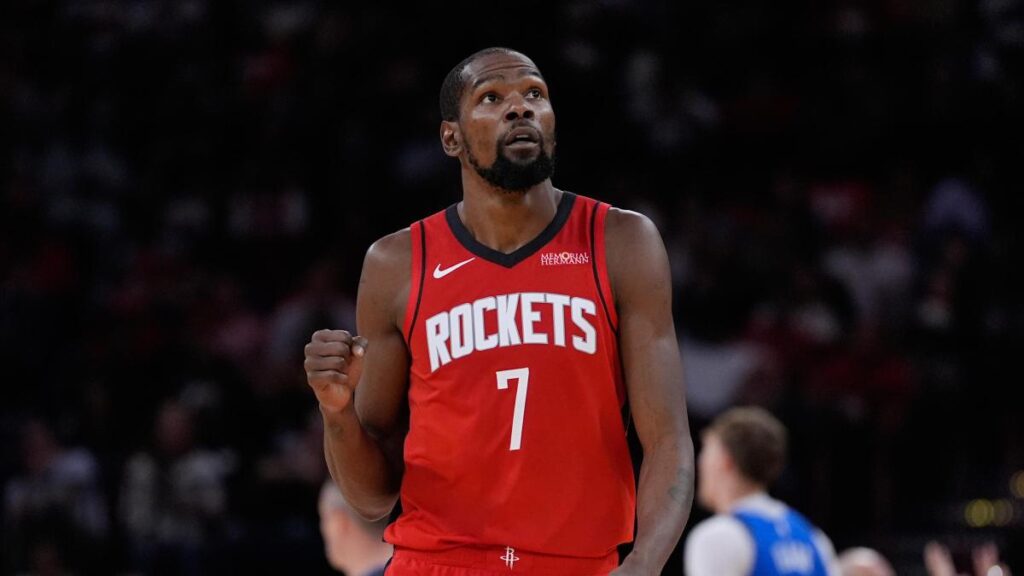 Los Rockets se llevan el clásico tejano y los Nets de Jordi Fernández no levantan cabeza
