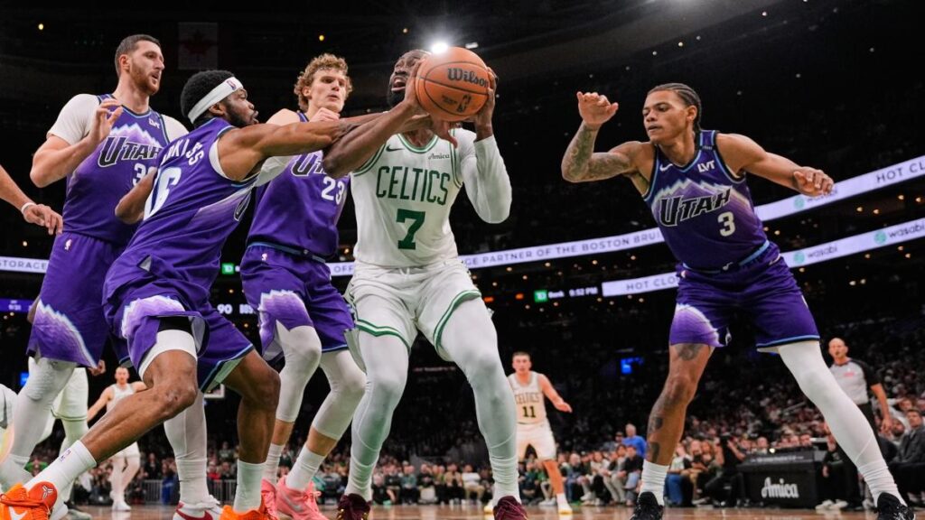 De blanco y les roban: el indignante atraco arbitral a los Celtics. “Es inaceptable”