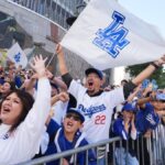Los Dodgers desatan la euforia en L.A. tras su triunfo en la Series Mundiales de la MLB
