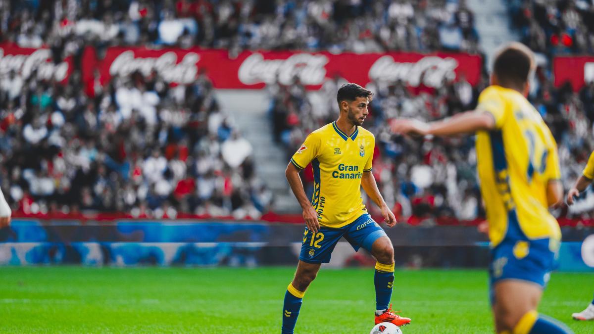Duelo en LaLiga Hypermotion: el blindaje de UD Las Palmas ante el poder ofensivo del Racing