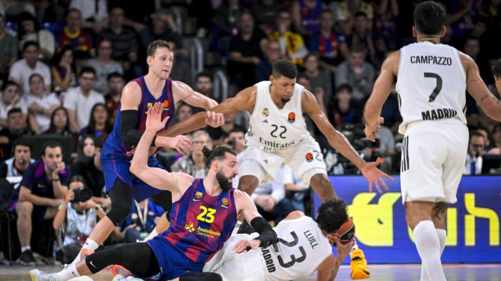 92-101: El Real Madrid estira su tiranía sobre un Barça sin defensa