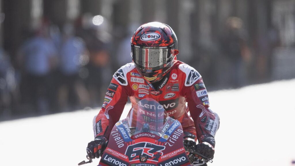 Pecco Bagnaia, tras el cuarto fiasco consecutivo que profundiza su crisis en MotoGP: "Esto me pasa porque no quiero quedar último"