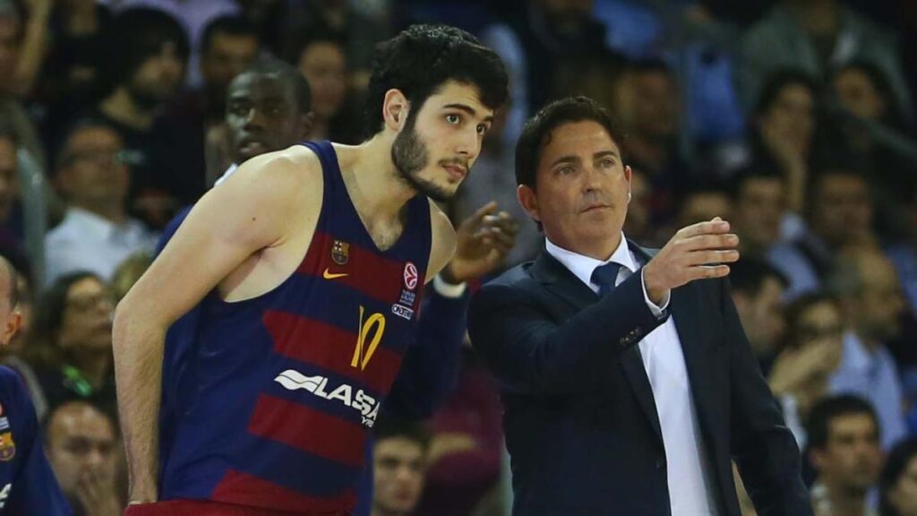 "Como culé le diré que firme, lo he tenido y Xavi Pascual puede hacer milagros a corto plazo, pero los proyectos necesitan tiempo"