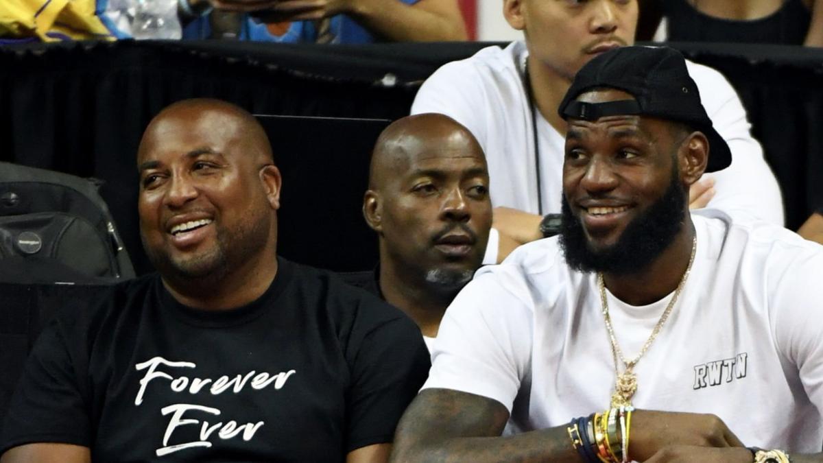 La NBA pregunta a los Lakers y amigos de LeBron sobre el escándalo de apuestas