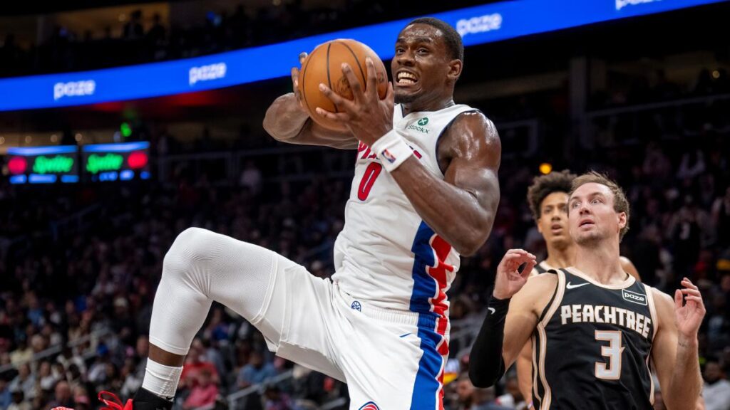 Los Pistons amplían su racha triunfal y caen los Warriors de un Curry muy 'terrenal'