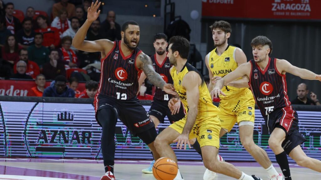 76-84: El Casademont Zaragoza planta cara pero se mete en un lío ante un Tenerife lanzado