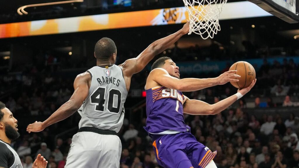 La racha de Suns continúa y la de San Antonio se acaba