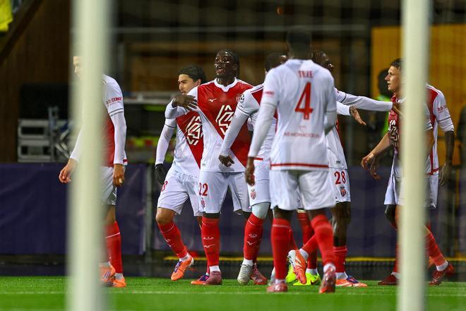 El Mónaco gana sin Ansu Fati, baja por "indisposición"