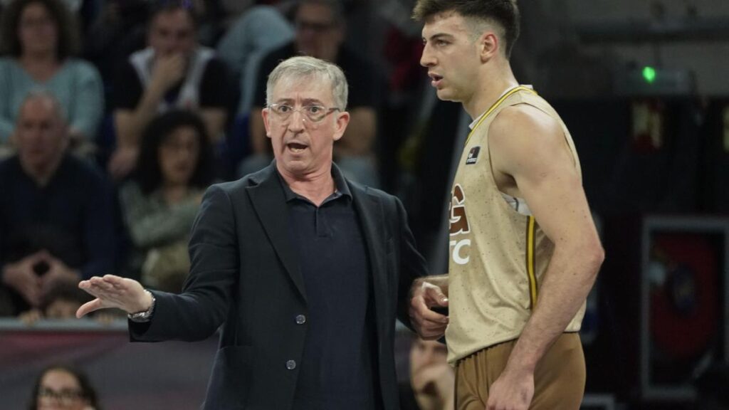 Moncho Fernández: "Juegan como un equipo. Este es el éxito del Tenerife, que los individuos juegan como un colectivo y hacen un baloncesto fantástico"