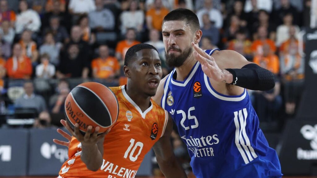 Valencia Basket quiere establecer su mejor racha en la Euroliga ante un Anadolu Efes en el limbo