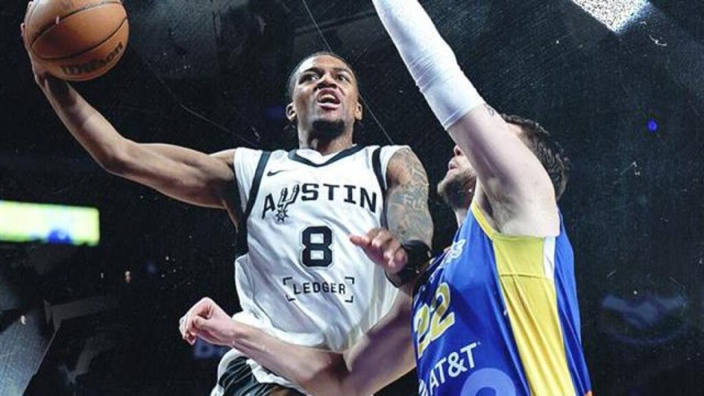 117-104: Los Austin Spurs dejan a los Capitanes fuera del Showcase Cup