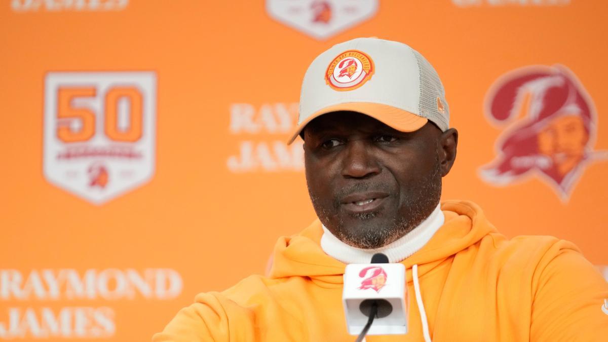 Todd Bowles sobre la caída en picado de los Tampa Bay Buccaneers: "Mírate en el p*** espejo"