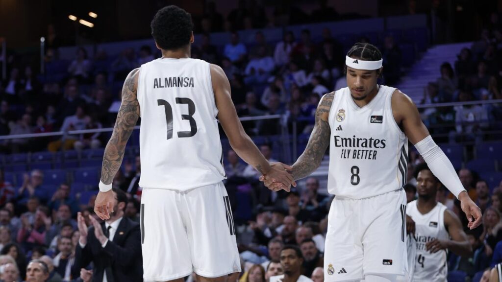Izan Almansa bate su récord de anotación y valoración con el Real Madrid