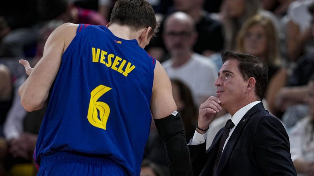 El Barça activa las alarmas: dos bajas de última hora y Vesely, a vestuarios con dolor