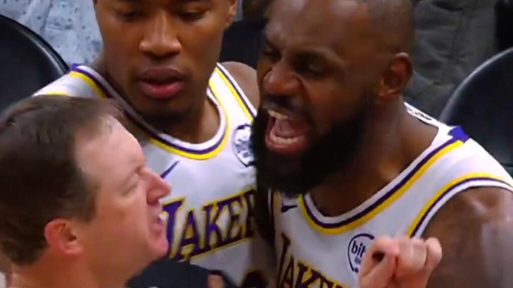 ¡A LeBron se le va la olla y agarra al árbitro!