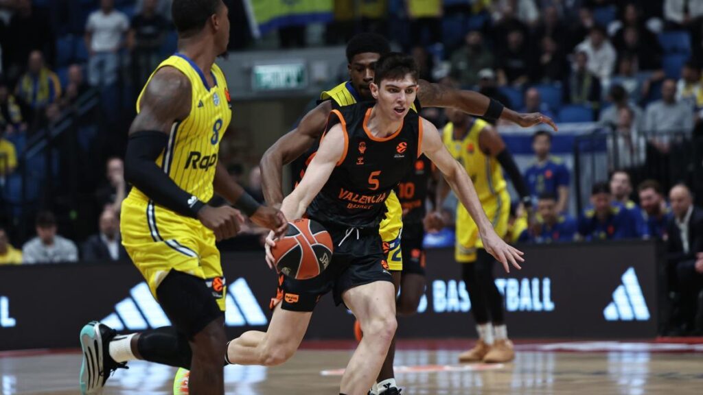 85-82: El Maccabi corta la racha del Valencia Basket
