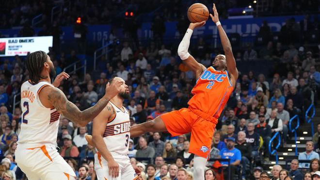 Los Thunder aplastan a los Suns y vuelven a Las Vegas imponiendo miedo