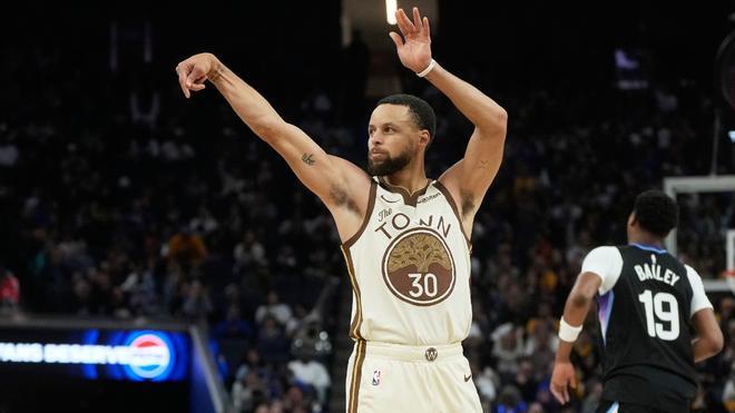 La dinastía Curry sigue siendo muy lucrativa