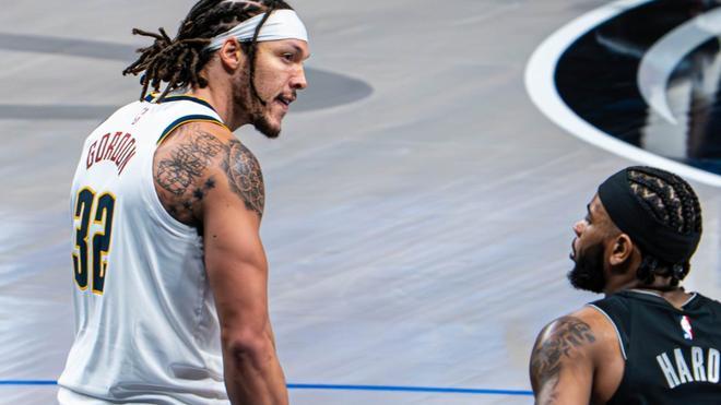 Denver asalta el '2' en el Oeste y Cooper Flagg cae lesionado