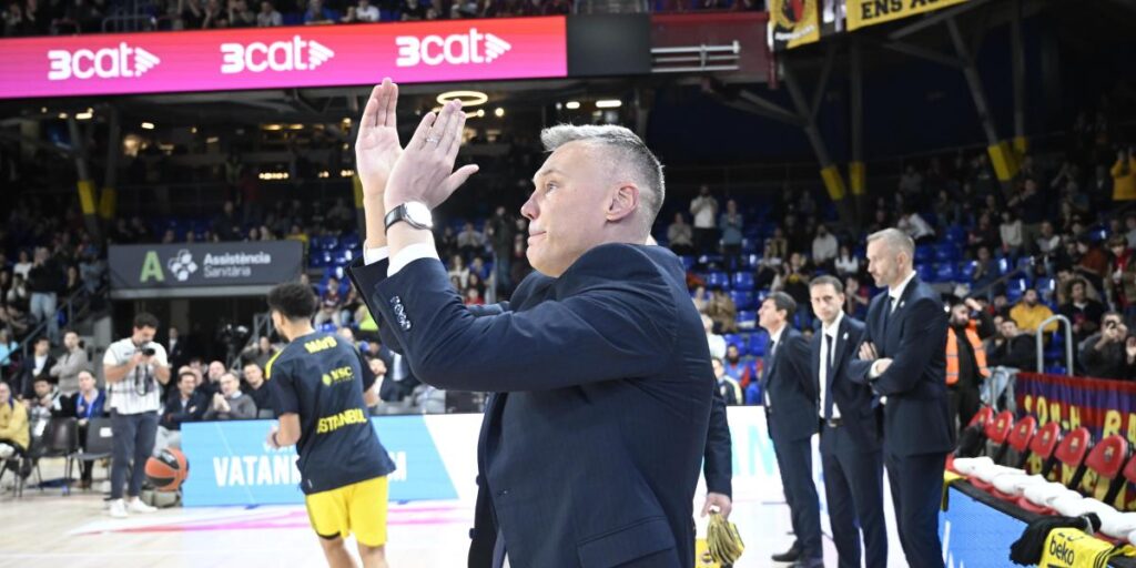 Jasikevicius también celebró la Supercopa del Barça: "Fácil"