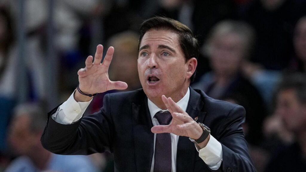 Xavi Pascual, sobre posibles refuerzos: "El mercado no ofrece gran cosa"