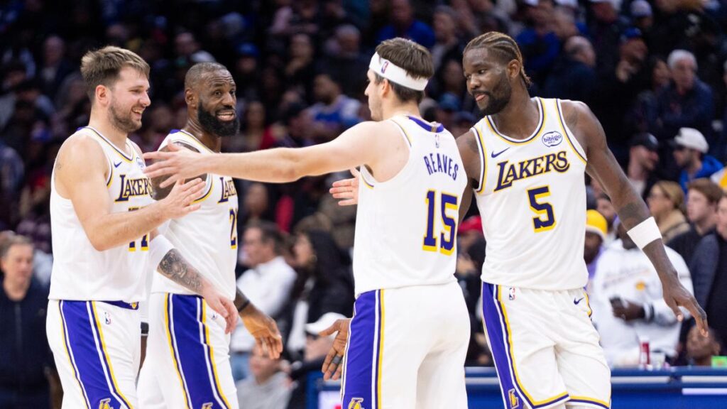 “La plantilla de los Lakers está mal construida en torno a Doncic, LeBron y Reaves; me duele la vista”