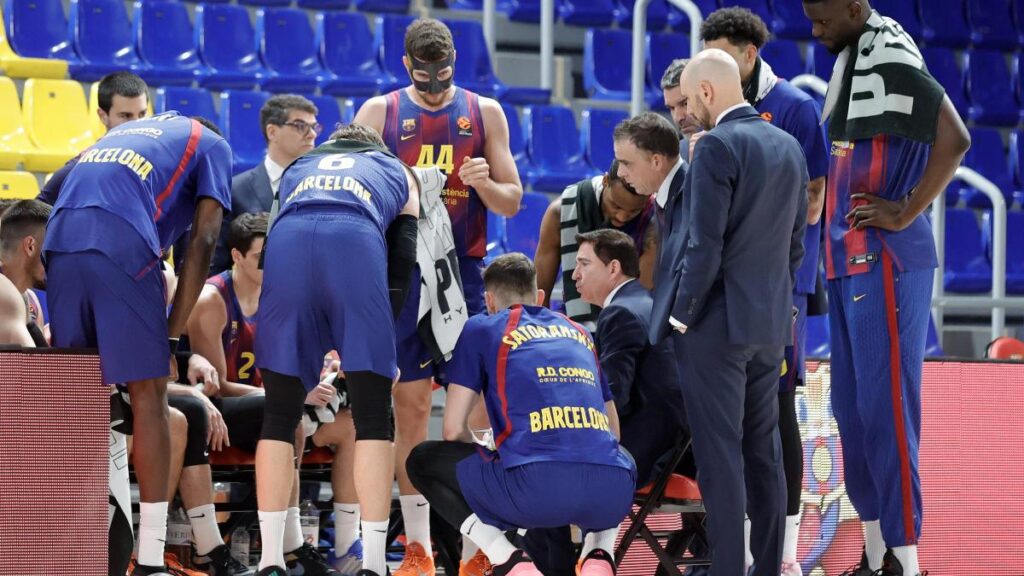 El Barça presume de la pizarra de Xavi Pascual con esta jugada para Vesely