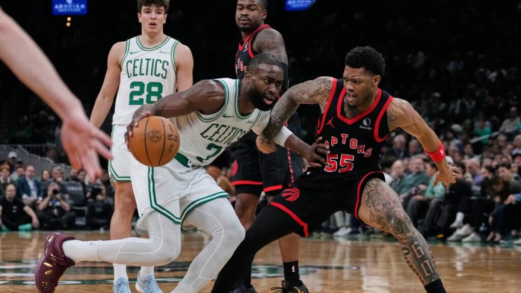 Hugo González suma minutos de calidad en un nuevo triunfo de Boston