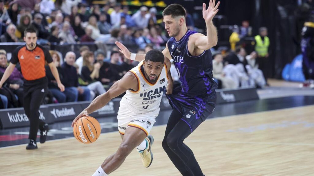 96-82. Frey lidera un brillante triunfo bilbaíno ante el UCAM