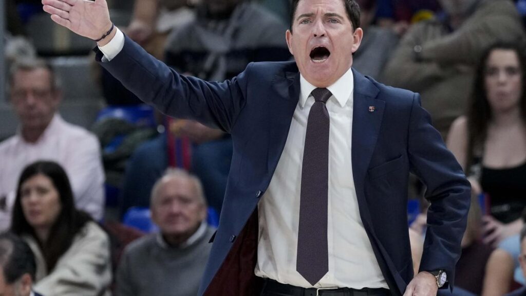 Xavi Pascual: "En la segunda mitad jugamos mejor en defensa y en ataque"