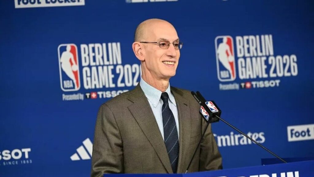 Adam Silver contesta a las amenazas de la Euroliga: "Lo he pasado a mis abogados"