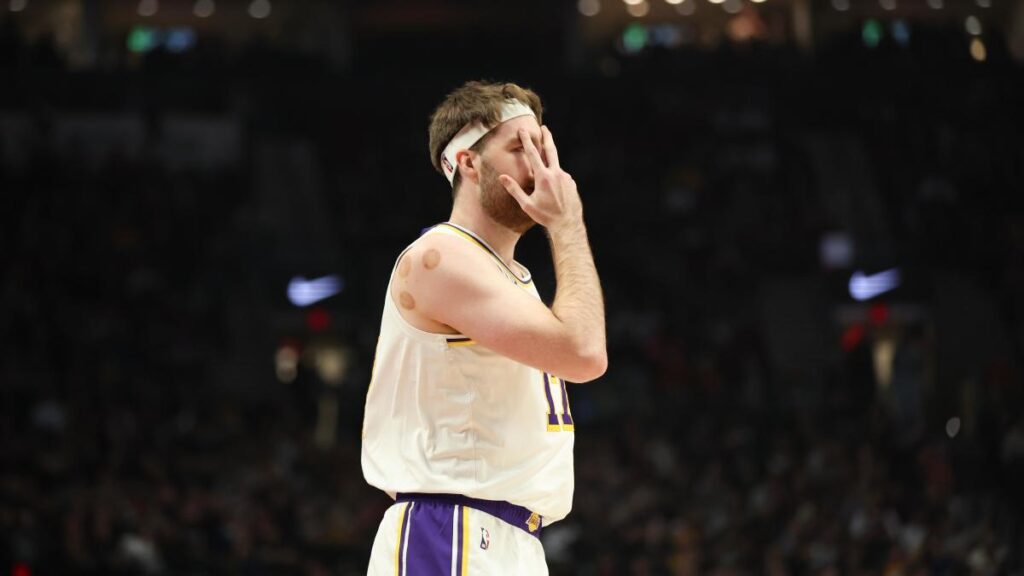 Los Lakers no superan la baja de Doncic y siguen en caída libre