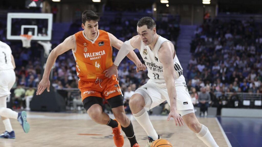 94-79: El Real Madrid consolida su liderato tras remontar 17 puntos ante Valencia Basket