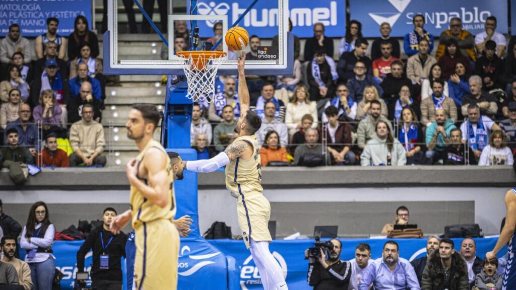 "¿Alguien a quien que podamos regalar los tiros libres? ¡A Willy! Solo a Willy"