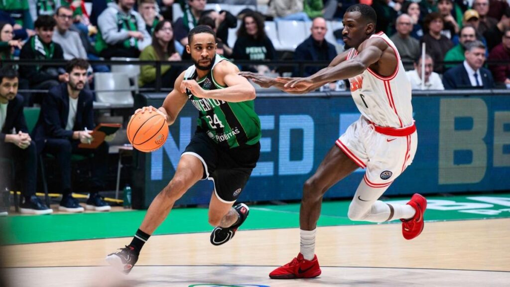 107-75: La Penya se da un festín en el arranque del Top 16